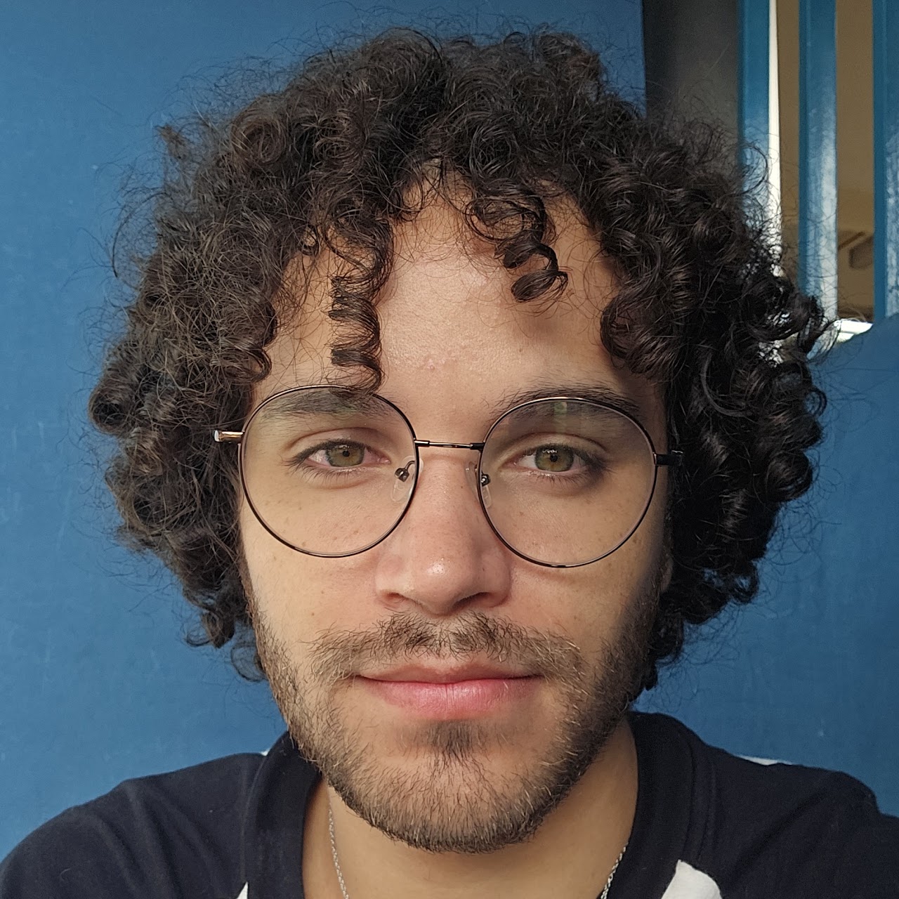 Charles Marques, educador(a) de Química
