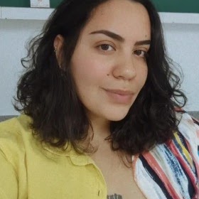 Fernanda Braz, educador(a) de Biologia