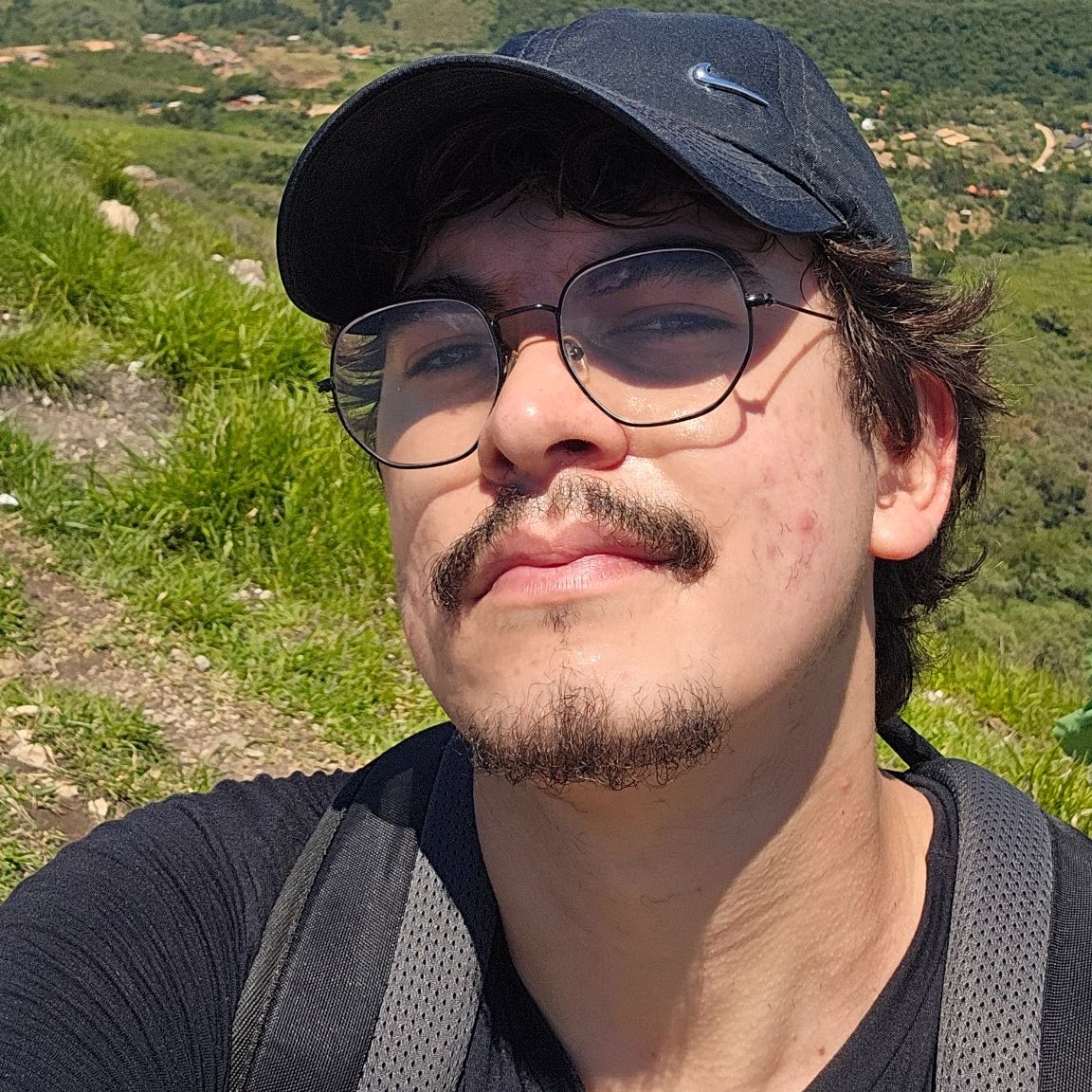 Pedro Jacques, educador(a) de Geografia